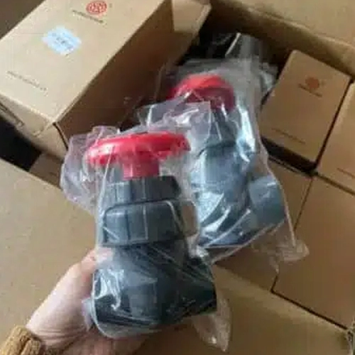 Van công nhựa uPVC giá rẻ